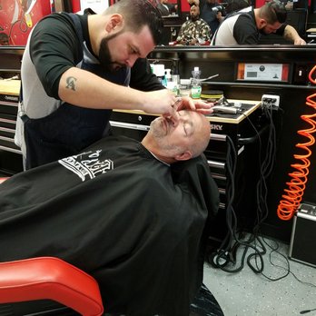 Bolo's Barber Shop - Barbers Near Me - San Jacinto, California
