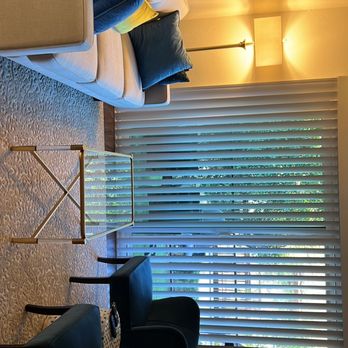 Pomp's Cleaning Service - Home Cleaning Near Me Pomp's Cleaning Service - Home Cleaning Near Me
