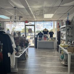 Rustic Mamas Boutique - Picture of the shop