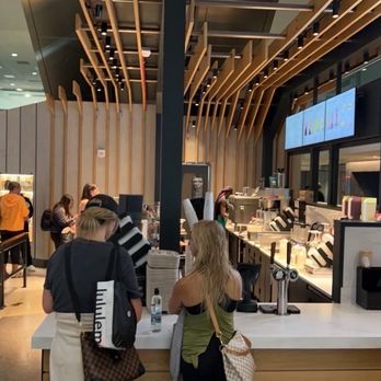 Starbucks - Customers waiting 45 minutes for coffee - Coffee & Tea Near Me - Denver, Colorado