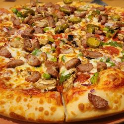 Portland Pie - Moosehead pizza with Jalapenos added to half