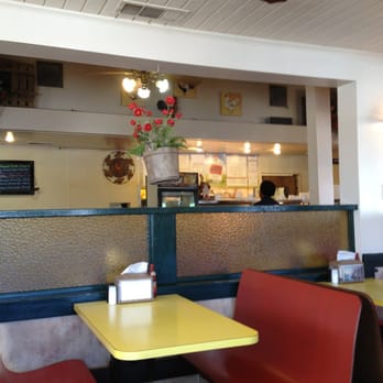 Chicken Country - the interior of a restaurant - Chicken Wings Near Me - Jacksonville, Arkansas