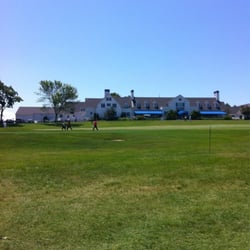 R I Country Club - Golf club and pro shop
