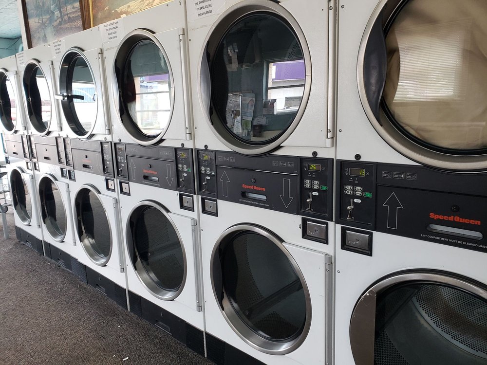 LAUNDRY BASKET Updated September 2024 1415 Logan Ave, Cheyenne
