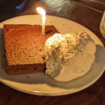 Sorella - Birthday flourless cake - Italian Near Me - Milwaukee, Wisconsin