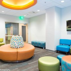 Pacific Pediatric Dentistry - Lobby/Waiting area