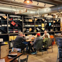 Skyline Kitchen & Vine - Wine shop