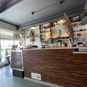 Insomnia - Interior - Coffee & Tea Near Me - Honolulu, Hawaii Insomnia - Interior - Coffee & Tea Near Me - Honolulu, Hawaii