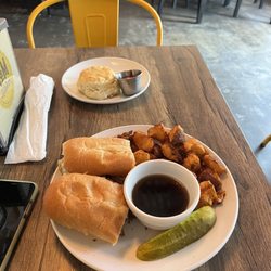 A&M Kitchen - Pot roast French dip