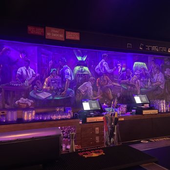 Hard Hat Lounge - Inside - Dive Bars Near Me - Las Vegas, Nevada Hard Hat Lounge - Inside - Dive Bars Near Me - Las Vegas, Nevada