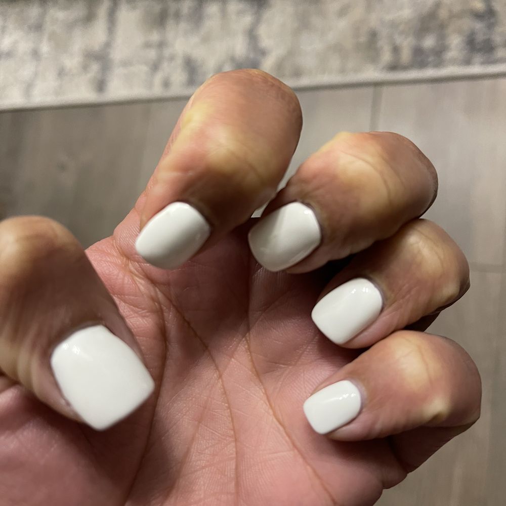 Nails Plus - Nail Salons Near Me - Sioux Falls, South Dakota