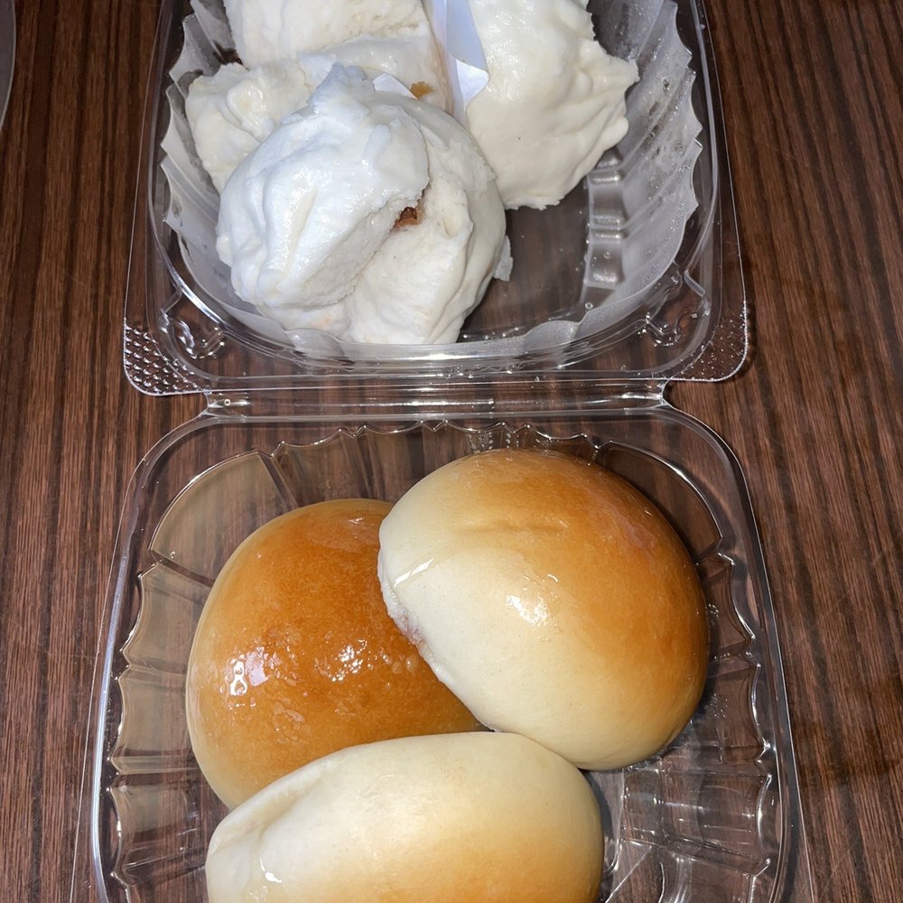 Bamboo Garden - Steamed cha siew buns and baked cha siew buns - Dim Sum Near Me - Brooklyn, New York