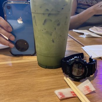 Yum Salut - The drinks are ginormous but a bit $$$ - Laotian Near Me - Los Angeles, California Yum Salut - The drinks are ginormous but a bit $$$ - Laotian Near Me - Los Angeles, California