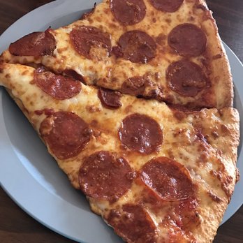 Brother's Pizza - Pepperoni by the slice - Pizza Near Me - Crystal River, Florida