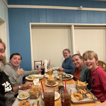 Anna Maria Oyster Bar Cortez - Seafood Near Me - Bradenton, Florida