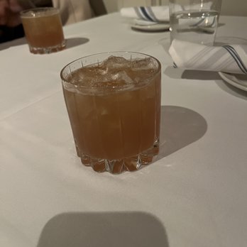 Vistro Prime - Apple old fashioned - New American Near Me - Hinsdale, Illinois