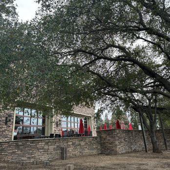 Final Gravity - Outdoor patio area - Beer Bar Near Me - Roseville, California
