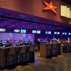 EVO Homestead - Bowling lanes