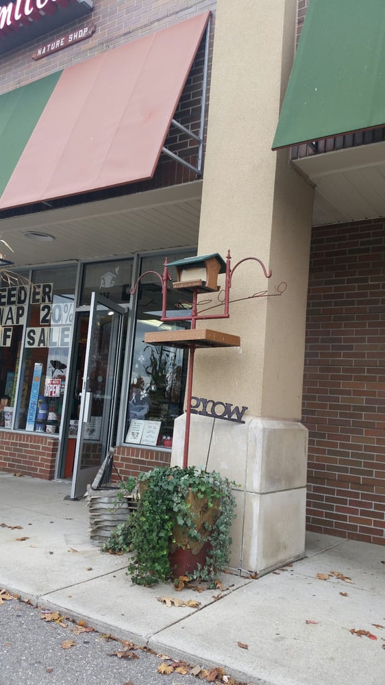 WILD BIRDS UNLIMITED Updated October 2024 3032 Walton Blvd