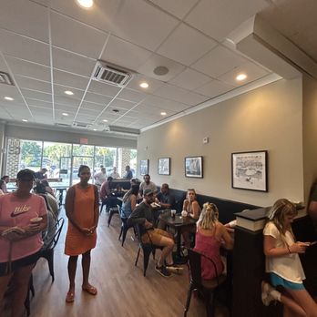 Ruby's New York Style Bagels - Ambience of Ruby's - Bagels Near Me - Mount Pleasant, South Carolina Ruby's New York Style Bagels - Ambience of Ruby's - Bagels Near Me - Mount Pleasant, South Carolina