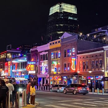 Broadway Historic District - Local Flavor Near Me - Nashville, Tennessee