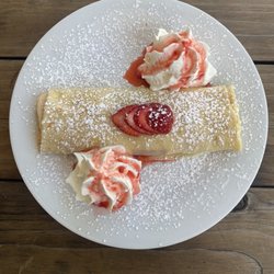 Strawberry Crapes