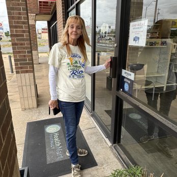 OneMain Financial - Another Happy Customer - Installment Loans Near Me - Midwest City, Oklahoma