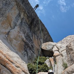 Yosemite Mountaineering School