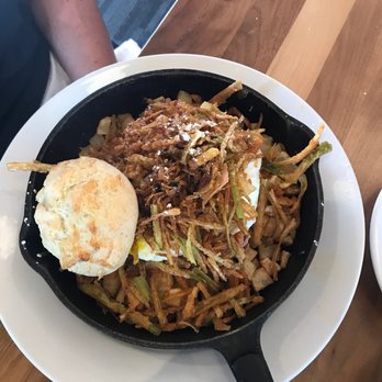Hash Kitchen - Fried Chicken Hash - Breakfast & Brunch Near Me - Scottsdale, Arizona