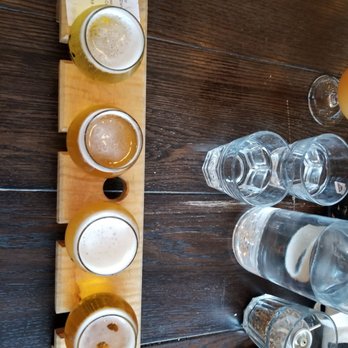 Bandit Brewery - Flight - Breweries Near Me - Toronto, Ontario Bandit Brewery - Flight - Breweries Near Me - Toronto, Ontario