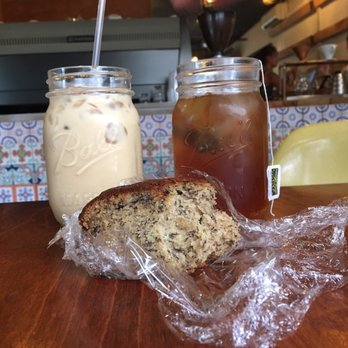 ChadLou's Coffee Roasters - Iced creamy Kailua Latte, mango Maui iced black tea, and banana bread - Coffee & Tea Near Me - Kailua, Hawaii ChadLou's Coffee Roasters - Iced creamy Kailua Latte, mango Maui iced black tea, and banana bread - Coffee & Tea Near Me - Kailua, Hawaii
