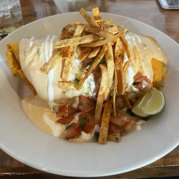 Plank's Tavern on the Water - Breakfast Burrito - New American Near Me - St. Joseph, Michigan