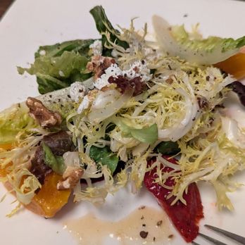 Benvenuti Ristorante - Beet salad - Italian Near Me - Walnut Creek, California Benvenuti Ristorante - Beet salad - Italian Near Me - Walnut Creek, California