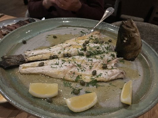 Restaurant Ikanos by null