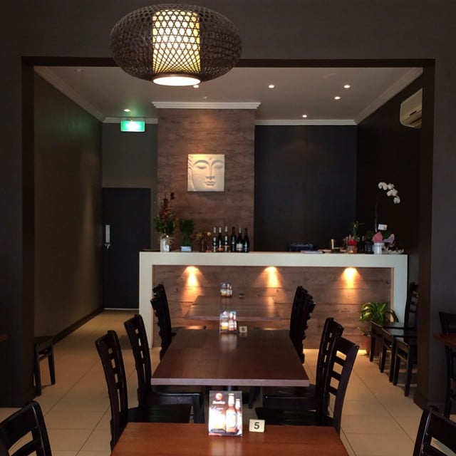 PAPAYA GRILL LAO RESTAURANT 15 Photos Restaurants 393 Illawarra