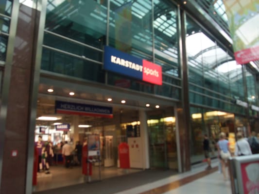 Karstadt Sport Frankfurt Neueroffnung