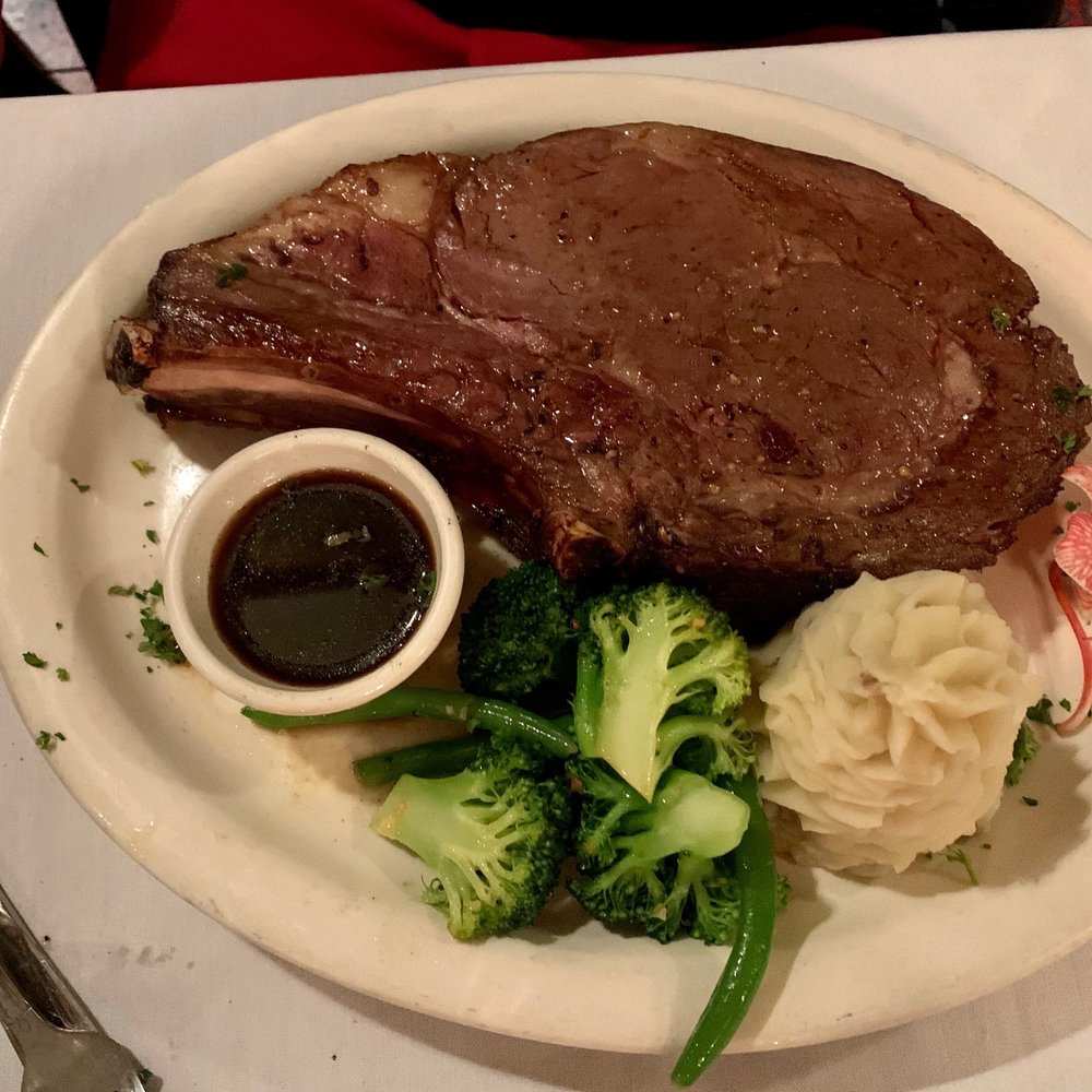 Springtown Inn - Queen cut prime rib-medium - Steakhouses Near Me - Springtown, Pennsylvania