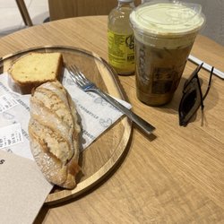 Starbucks - Iced pistachio velvet latte and ham sandwich , lemon cake and kombucha. The latte is highly recommended!
