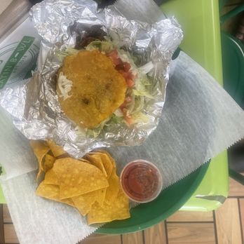 Latin Bowl Restaurant-Brandon - Toston with steak - Caribbean Near Me - Brandon, Florida Latin Bowl Restaurant-Brandon - Toston with steak - Caribbean Near Me - Brandon, Florida