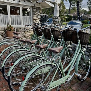 Le Petit Pali - Bed & Breakfast Near Me - Carmel, California