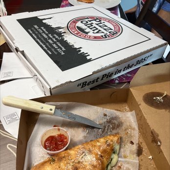 Pizza Johny's - 16" Cheese Pizza (Large) half pepperoni half cheese and a tomato, spinach and bacon Stromboli.. - Pizza Near Me - Miami, Florida Pizza Johny's - 16" Cheese Pizza (Large) half pepperoni half cheese and a tomato, spinach and bacon Stromboli.. - Pizza Near Me - Miami, Florida