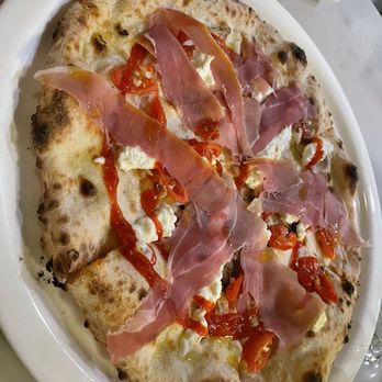 Sweetsalt - Prosciutto and burata pizza - Sandwiches Near Me - Toluca Lake, California Sweetsalt - Prosciutto and burata pizza - Sandwiches Near Me - Toluca Lake, California