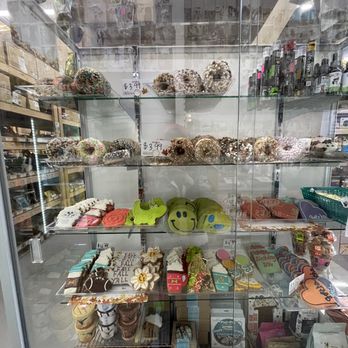 Dog Supplies - Pet Stores Near Me - Huntersville, North Carolina