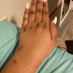 Star Nails - Nails are very crooked I felt very rushed customer service was HORRIBLE the painting is bumpy and are dents in the nails