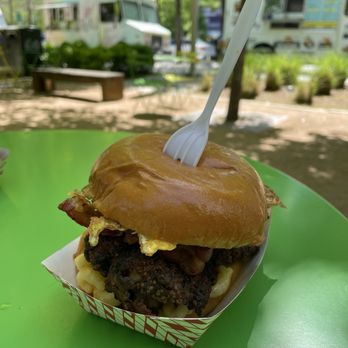Klyde Warren Park - Food trucks line the street where you can buy a meal then have a seat in the shade to enjoy. - Parks Near Me - Dallas, Texas Klyde Warren Park - Food trucks line the street where you can buy a meal then have a seat in the shade to enjoy. - Parks Near Me - Dallas, Texas