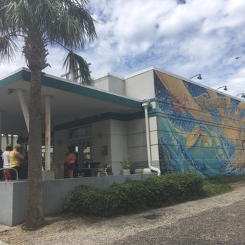 Lulu's Cafe - Side view of the restaurant - Diners Near Me - Myrtle Beach, South Carolina