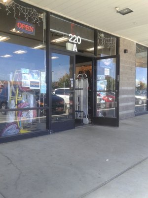 Fashion Look 220 E 10th St Gilroy Ca Accessories Fashion Mapquest