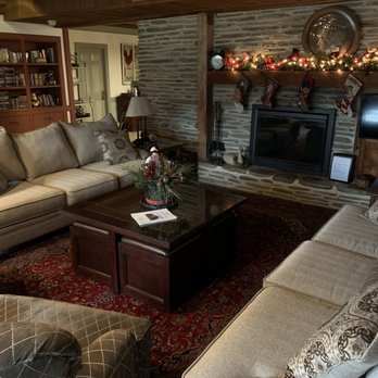 Canna Country Inn - Bed & Breakfast Near Me - Etters, Pennsylvania Canna Country Inn - Bed & Breakfast Near Me - Etters, Pennsylvania