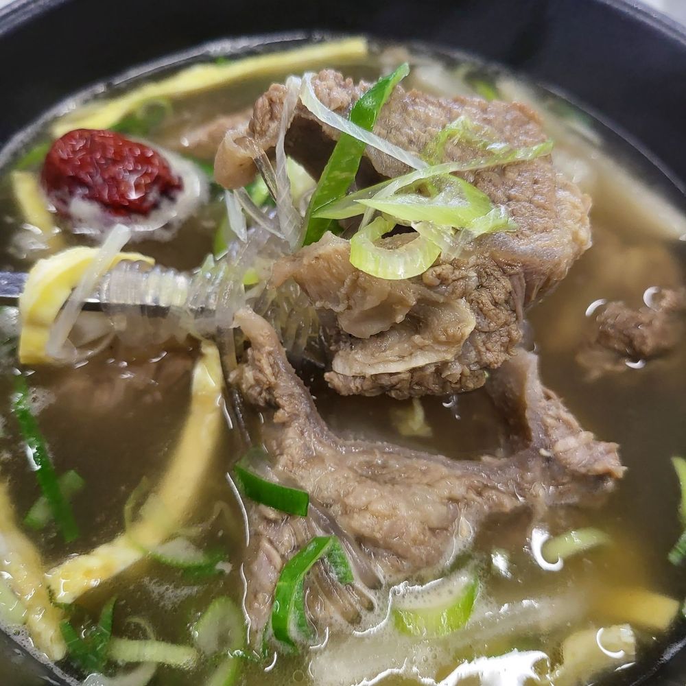 Yoo's Place - Deep, comforting kalbitang -- clean broth, tender kalbi, done right. - Korean Near Me - Irvine, California