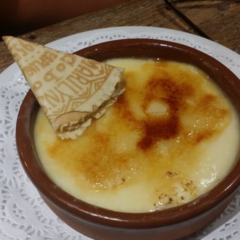 Alta Taberna Paco Meralgo - Creamy like creme brule. I enjoyed this very much. And wafer was also gives it an extra crunch! - Tapas/Small Plates Near Me - Barcelona, B Alta Taberna Paco Meralgo - Creamy like creme brule. I enjoyed this very much. And wafer was also gives it an extra crunch! - Tapas/Small Plates Near Me - Barcelona, B
